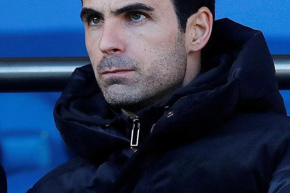 PERLU ADA TANGGUNGJAWAB: Itulah yang diperkatakan Mikel Arteta terhadappemain Arsenal sekiranya mereka ingin jadi sebahagian daripada rancangan masa depan kelab tersebut. - Foto REUTERS 