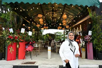 Singapura, Fatimah Mohsin, 555 Busking Halal Thai
