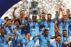 JULANG PIALA: Manchester City memenangi tiga kejuaraan musim ini dengan Liga Juara-Juara menjadi kemenangan terbaharu mereka selepas menewaskan Inter Milan 1-0 di Stadium Olimpik Atatürk di Istanbul, Turkey, awal pagi Ahad waktu Singapura.   
