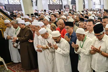 Syed Isa Semait, mufti, Habib Hassan Al-Attas, Dr Nazirudin Mohd Nasir
