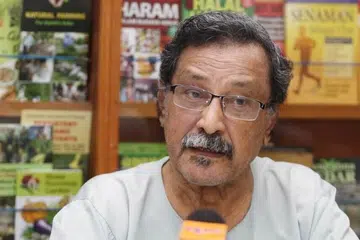 Sebat, penipu, Singapura