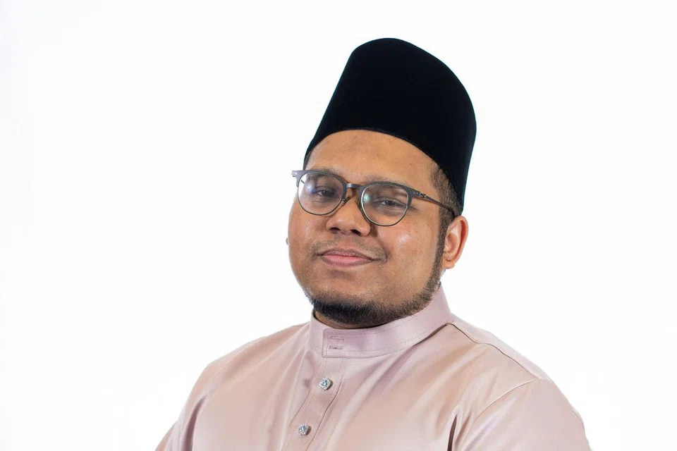 Pegawai Dakwah, Masjid Ar-Raudhah, Ustaz Muhammad Mustafa, mengajak Muslimin dan Muslimat agar menanamkan tekad dalam memberi cahaya kepada insan lain.