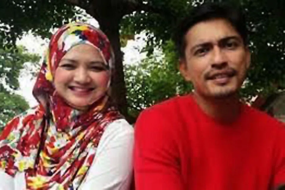 AIDA YUSOF: Isteri pertama Adi dinikahi pada 14 April 2006. - Fofo ASTRO GEMPAK