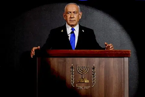 Perdana Menteri Israel, Encik Benjamin Netanyahu, menuduh ketua Hamas yang tinggal di Qatar sengaja menghalang semua usaha gencatan senjata untuk melanjutkan perang.