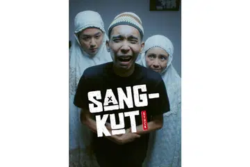 HIDUP SEBUMBUNG DENGAN MENTUA: Filem pendek berunsur komedi 'Sangkut' ini dijayakan oleh pelakon baru Hafiz Aziz, Diyanah Permata dan pelakon veteran Fauzah Khalid sebagai ibu mentua. - Foto SEVENONE FILMS