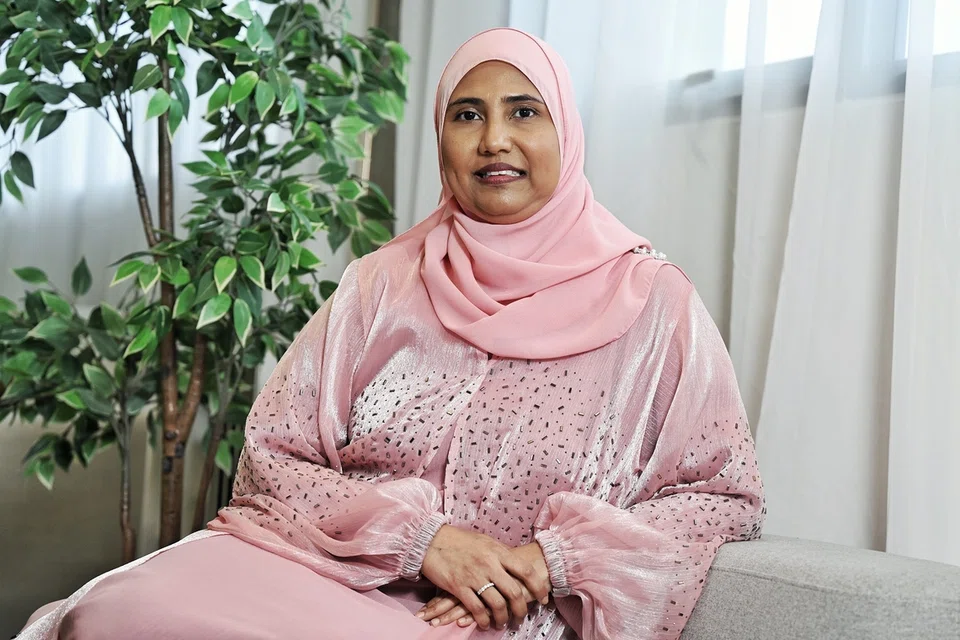 nazeerah alla’udin, anugerah jasa sejati, anugerah muis 2025, alla’udin mohamed 