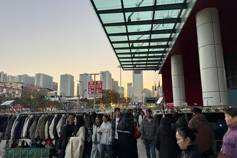 Luosiwan International Trade City.