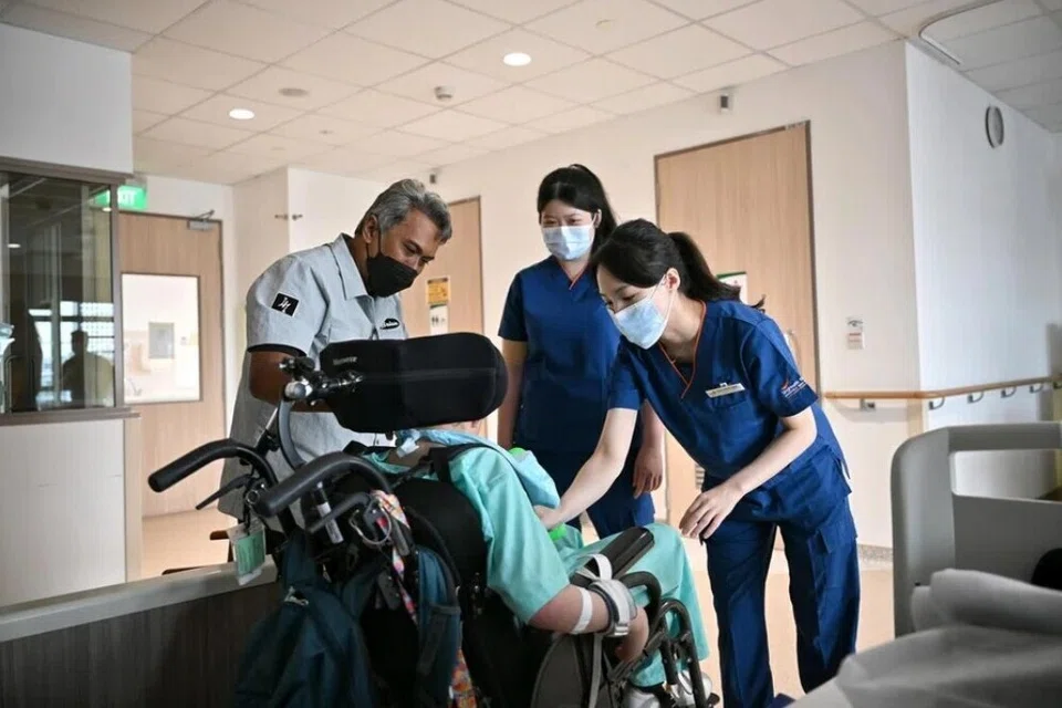 Mohd Aszrin Ahmad, Dean Joaquim Mohd Aszrin, Sengkang General Hospital 