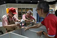 Studio pertukangan di pusat penuaan aktif bertema Goodlife Studio di Bukit Purmei dibuka bagi menarik warga emas lelaki sertai kegiatan pertukangan asas seperti hasilkan bangku dan rak-rak buku.