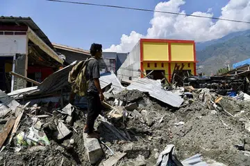 BENCANA DI PALU: Lebih 1,400 orang telah disahkan meninggal dunia dan lebih 2,500 orang cedera menyusuli gempa bumi di Palu, Sulawesi.