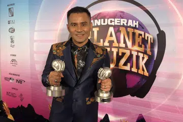 JUDIKA: Menang besar dalam empat kategori - Anugerah Lagu Terbaik APM, Lagu Terbaik (Indonesia), Kolaborasi Terbaik (Artis) dan Artis Terbaik (Lelaki). - Foto-foto oleh Haryani Ismail 