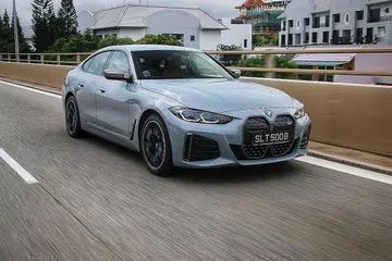 BMW i4 GRAN COUPE