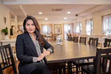 CIK TASNEEM NOOR: Berpendapat bahawa lebih baik mengenal pasti diri seseorang sebagai manusia terlebih dahulu dan tidak membeza-bezakan jantina. - Foto BH oleh NUR DIYANA TAHA