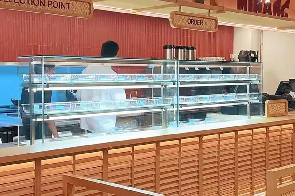 rumah makan minang, jurong, nasi padang, indonesia 
