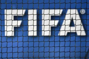 Ketua Pegawai Operasi Fifa, Kevin Lamour, dipecat kurang tiga minggu selepas mengecam Presiden Gianni Infantino berhubung rancangan Fifa Forward Enterprise (FFE) yang mengundang bantahan.