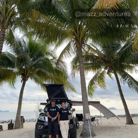 Cik Mazlina Abu Bakar dan suaminya, Encik Johan Nadzrin, berkhemah di Caribbean Campsite, Kedah pada Julai 2023.