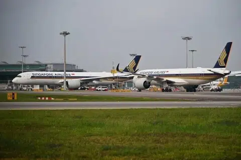 Singapore Airlines, SIA, Airbus A350-900, A350-900, A380, Starlink, internet, flight