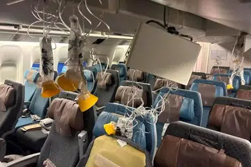 Keadaan SIA selepas terjejas dengan gelora udara.