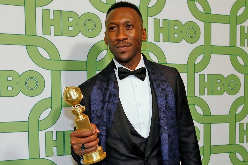 BINTANG 'GREEN BOOK': Mahershala Ali membawa pulang anugerah Pelakon Pembantu Lelaki Terbaik (Filem). - Foto REUTERS