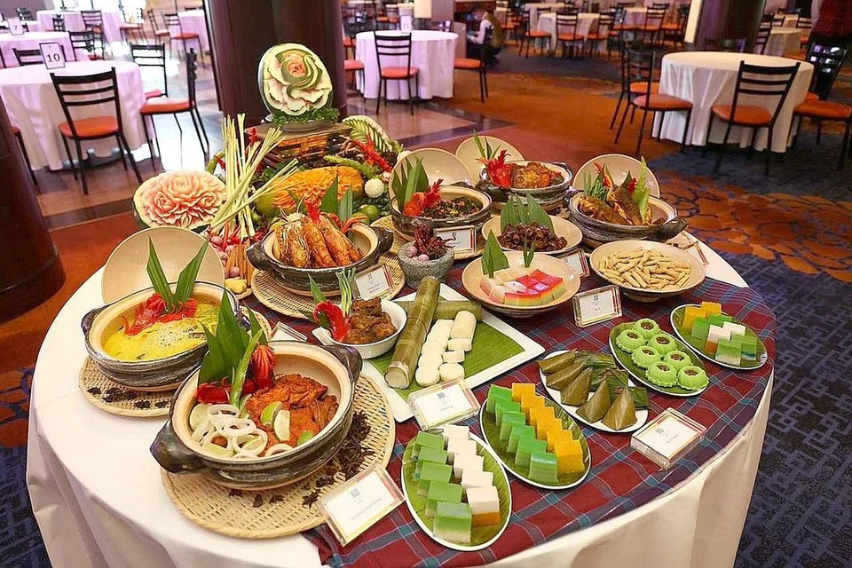 PENGALAMAN RAMADAN BERBEZA: Syarikat pelayaran Dream Cruises antara yang menyediakan pakaj Ramadan di atas kapal World Dream, dengan pelbagai menu halal serta acara keagamaan. - Foto DREAM CRUISES