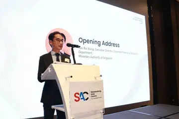 pelabur, telus, Singapura