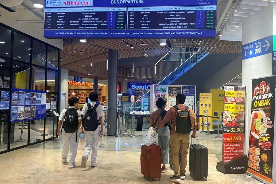 bas ekspres singapura KL