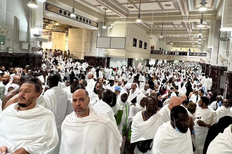 PERBANYAK IBADAH: Anggota jemaah melakukan umrah di Masjidil Haram di Makkah seberapa kerap yang mampu dalam setiap musim haji. 