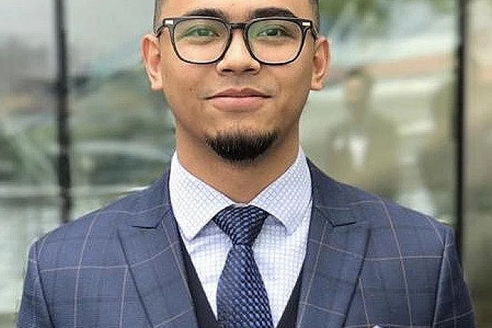 Encik Fathul Haziq Juraimi, pengurus khidmat kewangan Millenial Financial Advisory Group