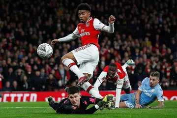 WIRA PASUKAN: Gol tunggal Reiss Nelson (tengah) menewaskan Leeds 1-0 dan sekali gus membawa Arsenal ke pusingan keempat Piala FA. - Foto REUTERS
