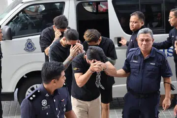 Malaysia, warga Singapura, kokain