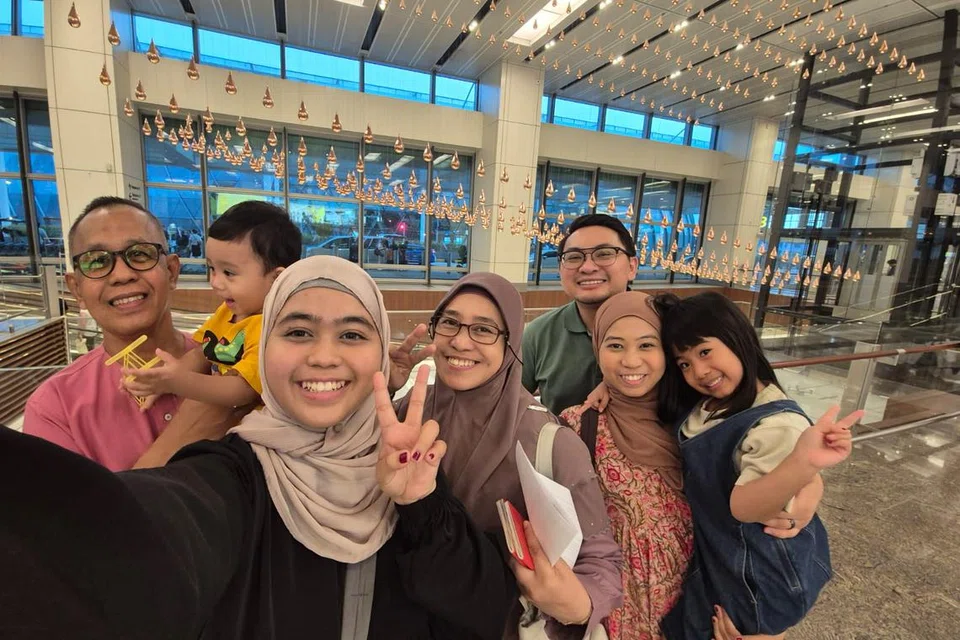  Mohd Nordin Varijan, Siti Dahlia Mohd Dali 