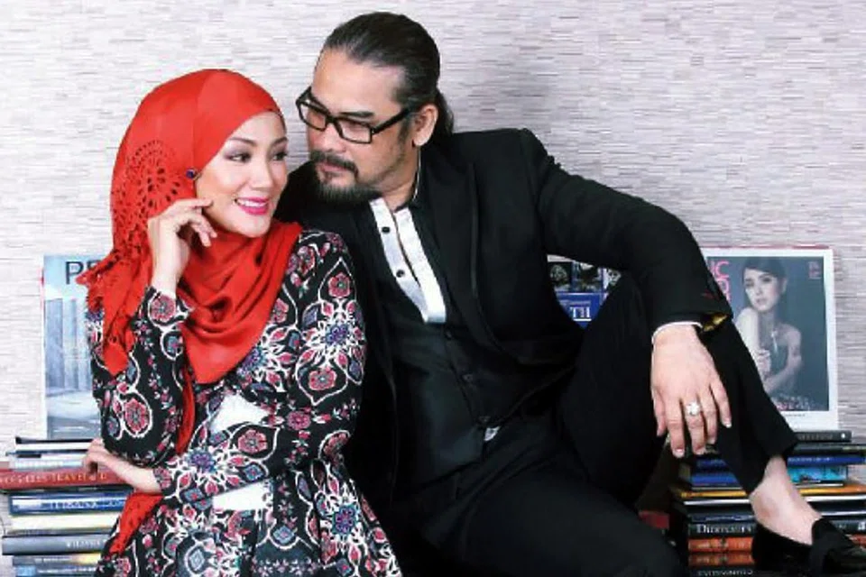 Awie dan Erra berpasangan dalam filem Warna Cinta Impian.