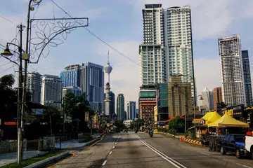 Kabinet Malaysia setuju anak lahir di luar negara secara automatik dapat kerakyatan