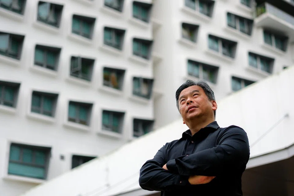 Profesor Madya Heng Cheng Suang dari Sekolah Pengkomputeran NUS akan mengetuai kolej baru ini sebagai pengawas. 