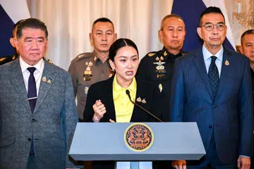 Paetongtarn Shinawatra, hun sen, minta maaf