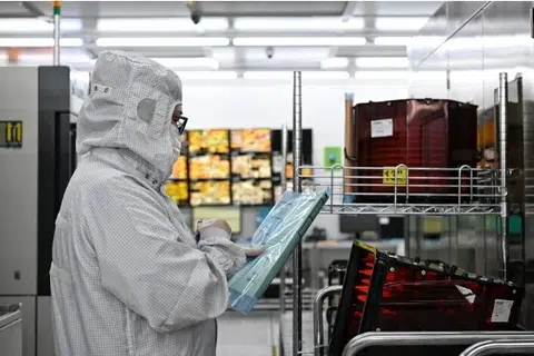 Singapore, factory, kilang, output, keluaran, manufacturing