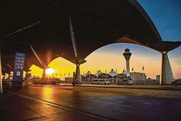 Serangan penggodam terhadap sistem Lapangan Terbang Antarabangsa Kuala Lumpur (KLIA) dikatakan telah menjejaskan operasi penerbangan KLIA.