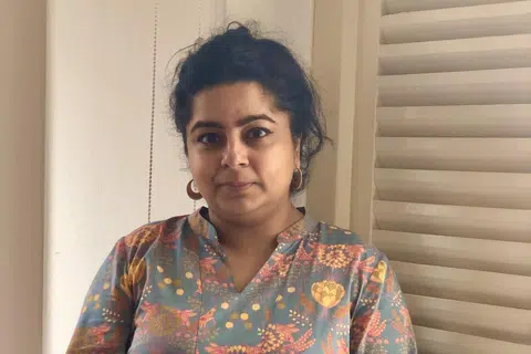 MAHU BELIA TAMPIL: Cik Pooja Nansi selaku Pengarah Pesta Penulis Singapura (SWF) selama lima edisi mahu melihat anak muda mencintai sastera walaupun dalam bentuk kandungan TikTok, permainan video atau komik.