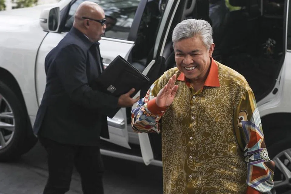 SPRM sedang mengkaji tuntutan bahawa RM800,000 ($266,666) dari dana Yayasan Akalbudi telah digunakan untuk membayar bil kad kredit Ahmad Zahid Hamidi dan isterinya. FOTO: EPA-FREE