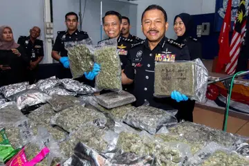 Malaysia, Kelantan, sindiket dadah, ganja, suami isteri