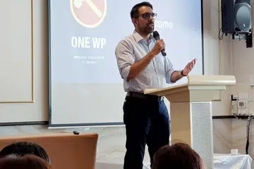AJUKAN SASARAN: Setiausaha Agung Parti Pekerja, Encik Pritam Singh, berkongsi sasaran partinya dalam satu forum untuk memenangi sepertiga daripada kerusi Parlimen. - Foto fail