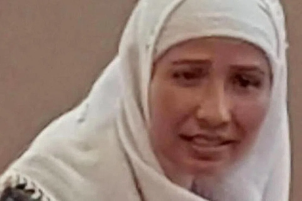 TIDAK PENTINGKAN DIRI: Cik Husna Ahmed menyelamatkan jemaah wanita dan kanak-kanak sebelum beliau sendiri terbunuh.