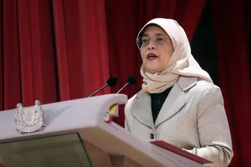 HARGAI PELUANG BERKHIDMAT: Presiden Halimah Yacob berkata beliau akan sentiasa hargai kenangan indah dan pengalaman yang telah dilaluinya sebagai Presiden Singapura.