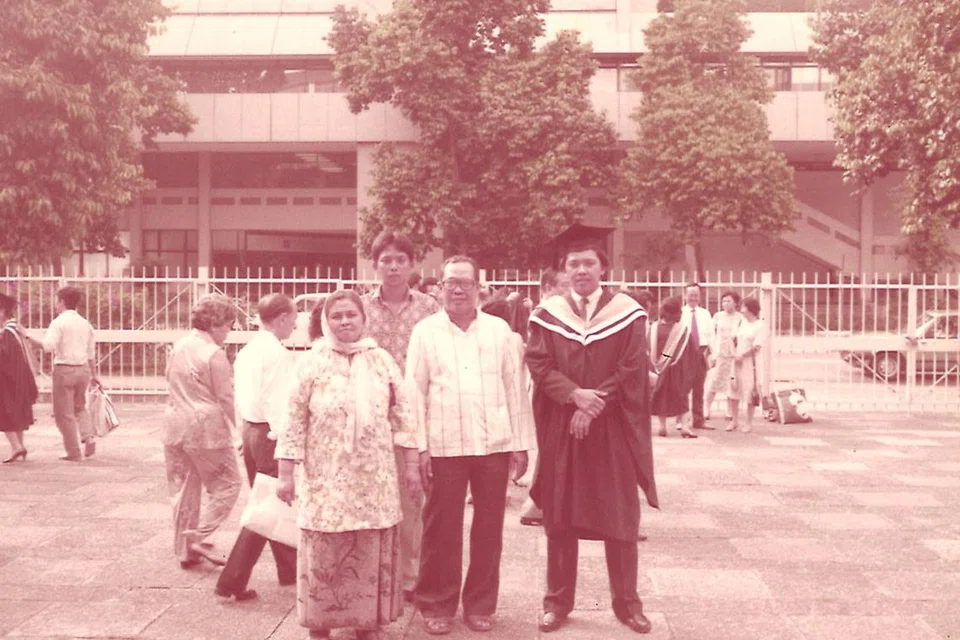 NoTapis, podcast, Bahren Shaari