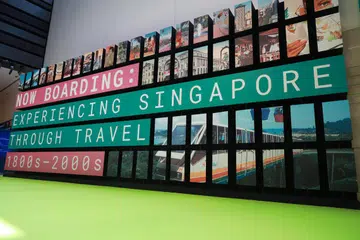 MENGIKTIRAF INDUSTRI PELANCONGAN SINGAPURA: Pameran ini memberi tumpuan kepada pelancongan di Singapura dari 1800-an hingga 2000-an.