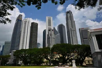 Jangkaan kenaikan harga berbeza mengikut kategori perbelanjaan, dengan pengangkutan mencatatkan peningkatan terbesar.