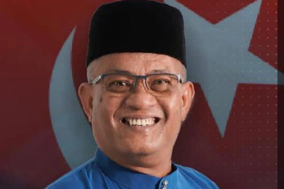 Calon Perikatan Nasional untuk Pilihan Raya Kecil Dewan Undangan Negeri (DUN) Kuala Kubu Bharu ialah Pemangku Ketua Parti Pribumi Bersatu Malaysia (Bersatu) Hulu Selangor, Encik Khairul Azhari Saut.