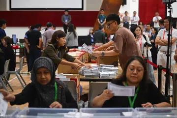 Undi luar negara, GE2025, rakyat Singapura