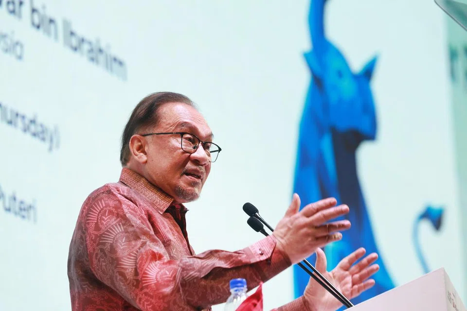 Perdana Menteri Malaysia, Datuk Seri Anwar Ibrahim, komited dalam membasmi rasuah supaya dapat meningkatkan pelaburan baru.