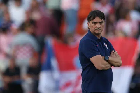Ini merupakan kempen Piala Dunia ketiga bagi Zlatko Dalic selaku ketua jurulatih pasukan Croatia. Croatia muncul naib juara pada Piala Dunia 2018 dan tempat ketiga di edisi kejohanan 2022 di bawah kepimpinan beliau.